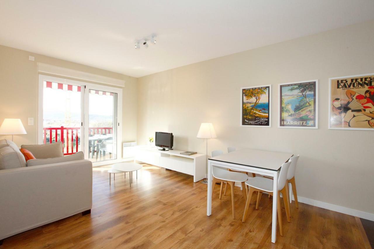 Luxury Apartment With Sea View In Hendaye Ngoại thất bức ảnh